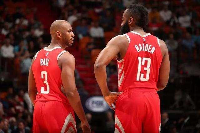 随着威少与 随着威少与